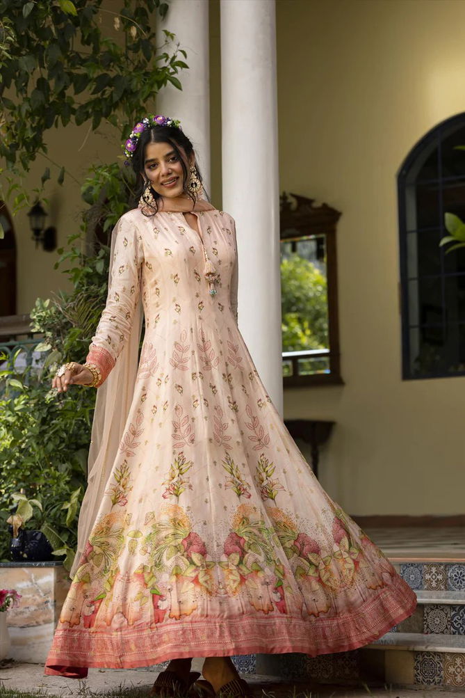 Virasat Bela Jacquard Heavy Designer Wedding Wear Gown Wholesalers In Delhi
